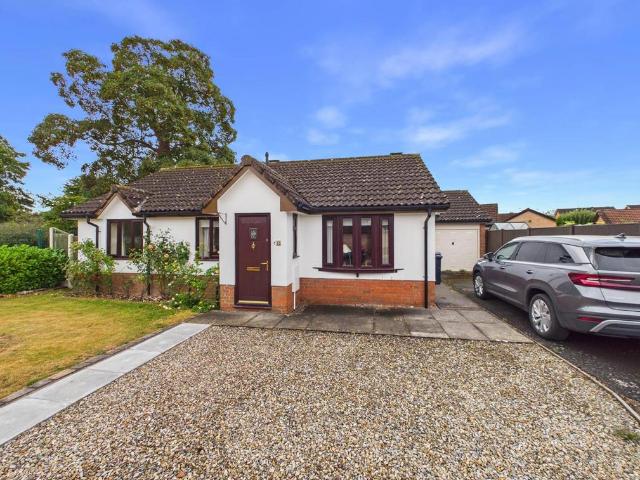 Bungalow for sale in Shropshire