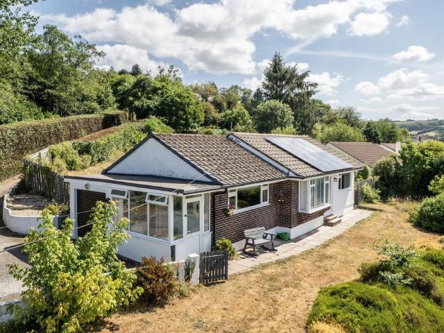 Bungalow for sale in Calstock