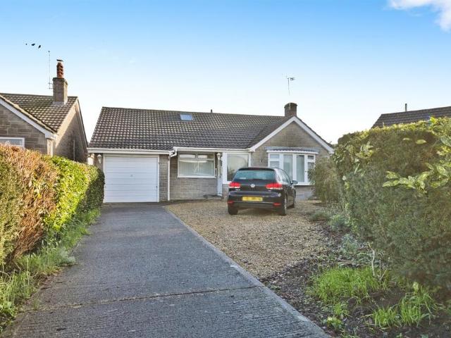 Bungalow for sale in Evercreech, Somerset