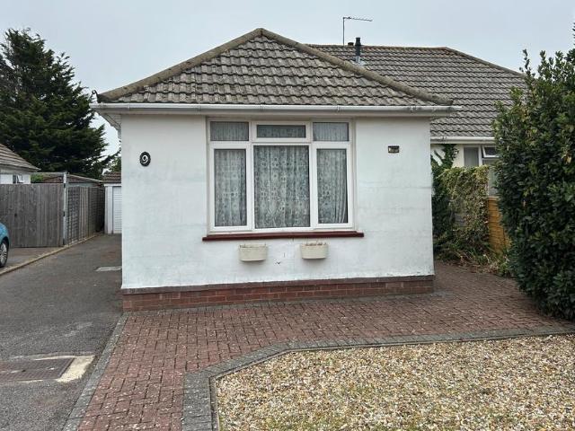 Bungalow for sale in Ashurst Bridge, Hampshire