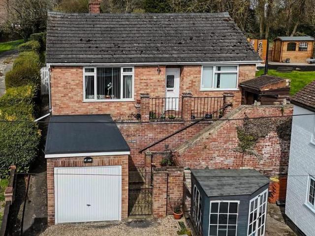 Bungalow for sale in East Ilsley, West Berkshire