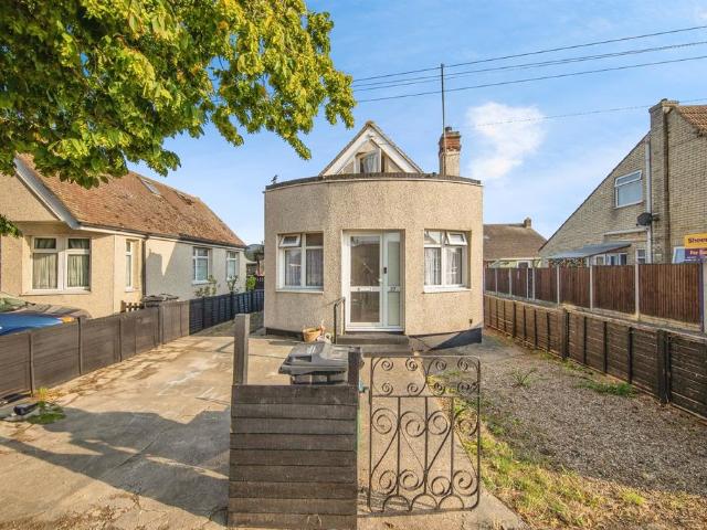 Bungalow for sale in Dale Hill, Essex