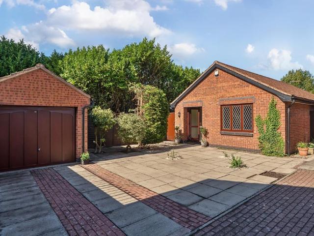 Bungalow for sale in Wollaton Vale, Haddon
