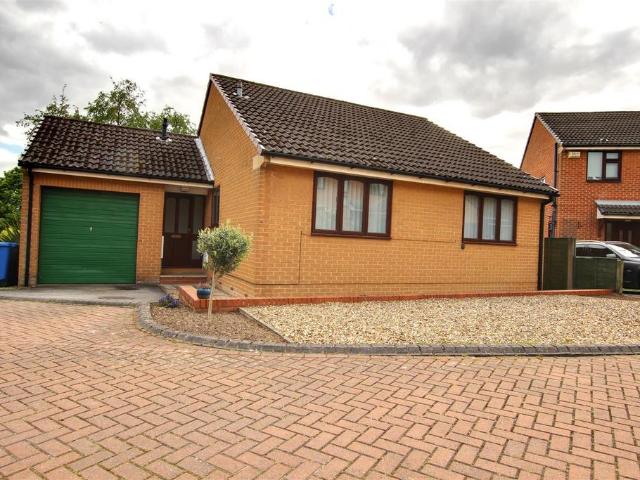 Bungalow for sale in North Ferriby, East Riding Of Yorkshire