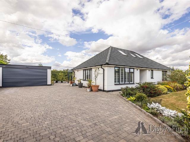 Bungalow for sale in Barton In Fabis, East Midlands