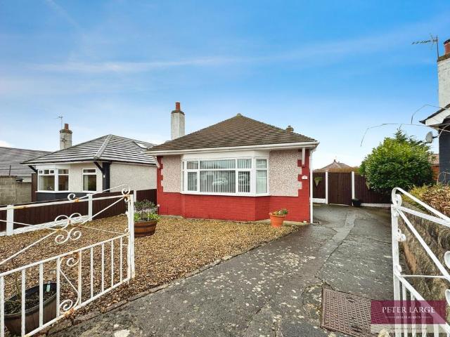 Bungalow for sale in St Asaph, Wales
