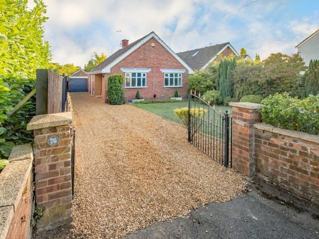 Bungalow for sale in Priors Hall Park, Weldon