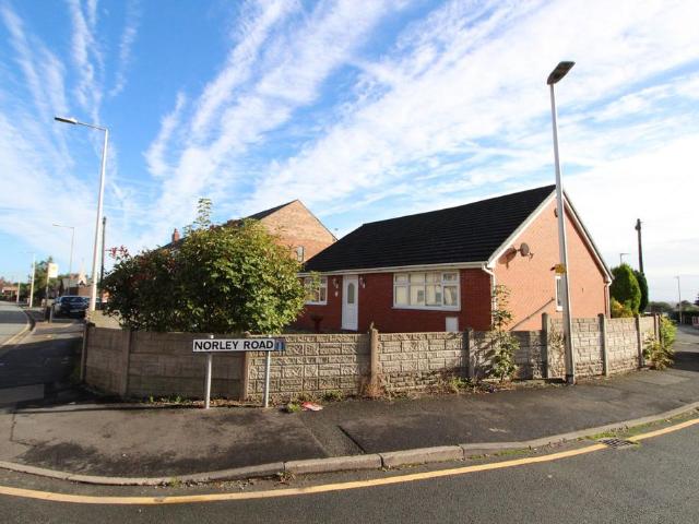Bungalow for sale in Crooke, Wigan