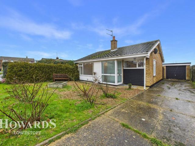 Bungalow for sale in Eastbridge, Suffolk