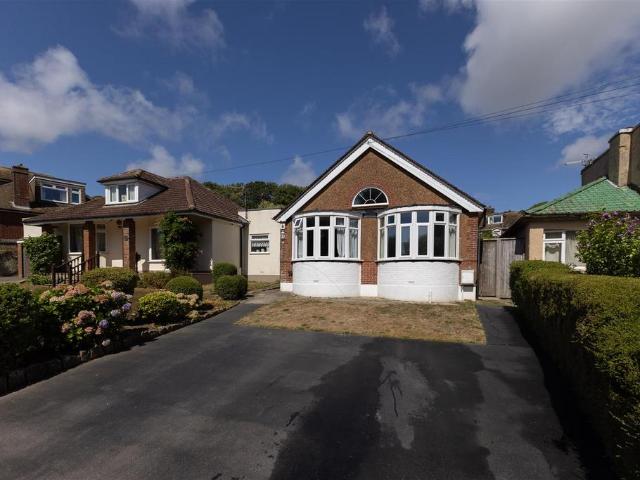 Bungalow for sale in Broomgrove, Guestling Green