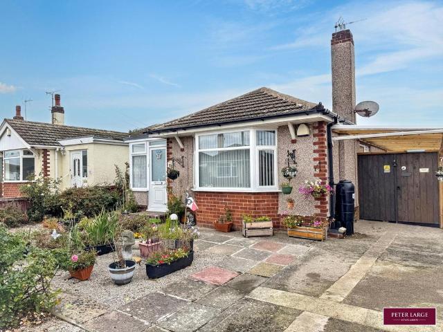 Bungalow for sale in Prestatyn