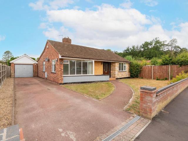 Bungalow for sale in Crostwick, Norfolk