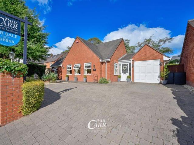 Bungalow for sale in Broomhill, Chadsmoor