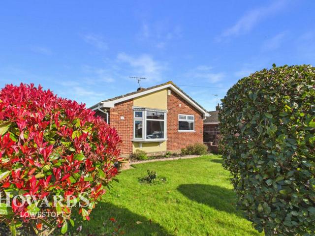 Bungalow for sale in Eastbridge, Suffolk