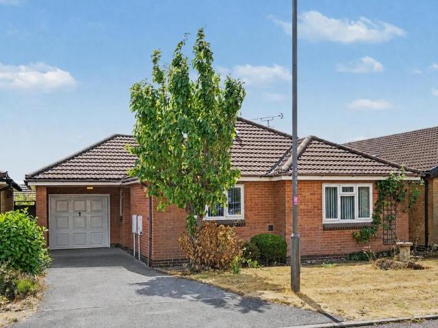 Bungalow for sale in Caldermill, East Midlands
