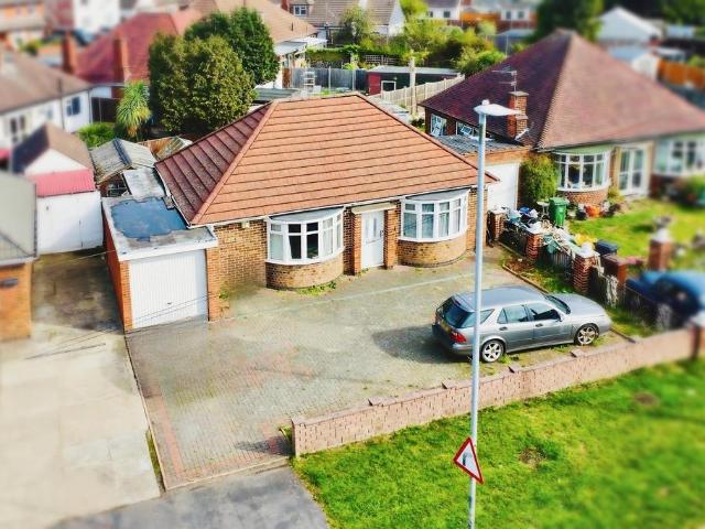 Bungalow for sale in Old Wharf, City Of Leicester