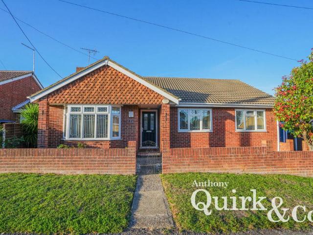 Bungalow for sale in Canvey Island, Castle Point