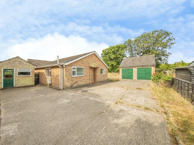Bungalow for sale in Mile End, Fordham Heath