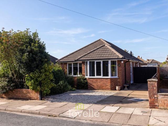 Bungalow for sale in Waltham, North East Lincolnshire