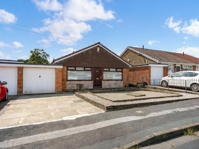 Bungalow for sale in Lee Bank, Greater Manchester