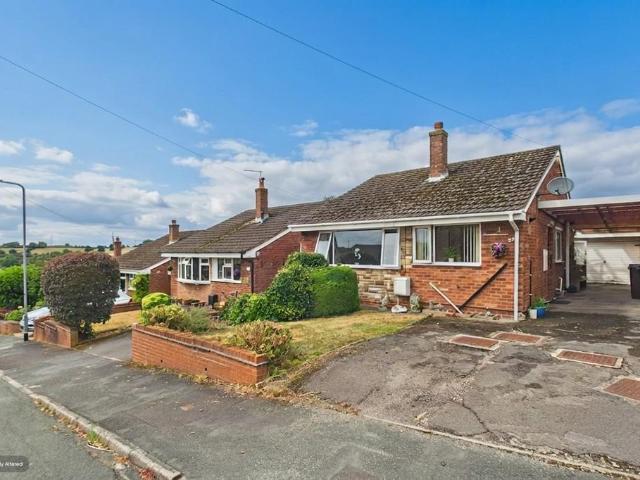 Bungalow for sale in Kingsley Moor, Staffordshire