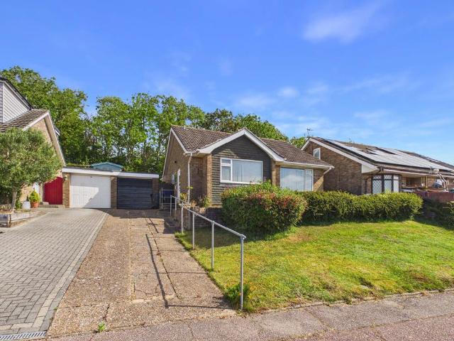 Bungalow for sale in Fishersgate, West Sussex