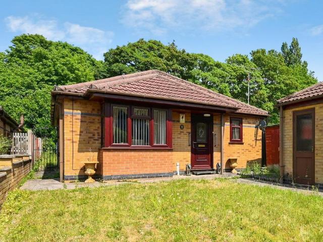 Bungalow for sale in Potters Corner, East Midlands