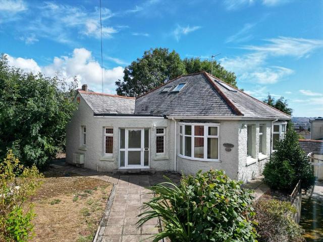 Bungalow for sale in Higher Compton, Mount Wise