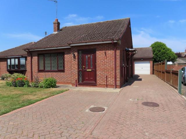Bungalow for sale in Airmyn
