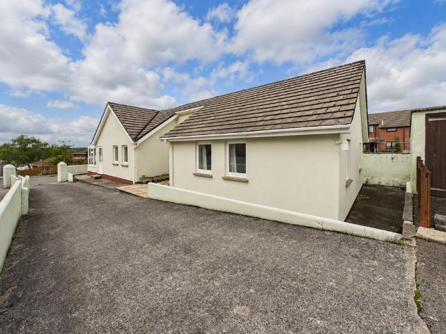 Bungalow for sale in Brandis Corner, Devon