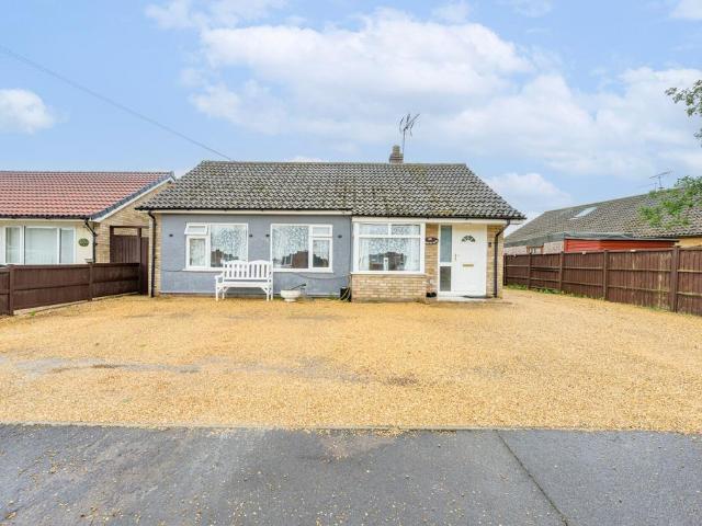 Bungalow for sale in Weeting-with-Broomhill, East Tuddenham