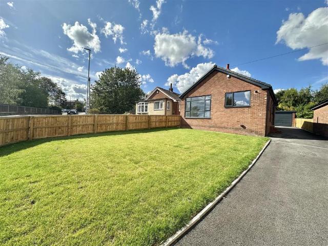 Bungalow for sale in Firthcliffe, Millbridge