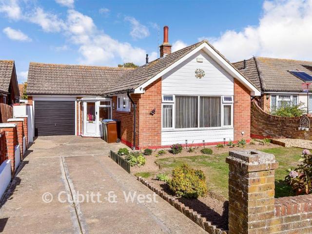 Bungalow for sale in Nyetimber, Arun