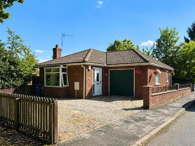 Bungalow for sale in Stamford Bridge, East Riding Of Yorkshire