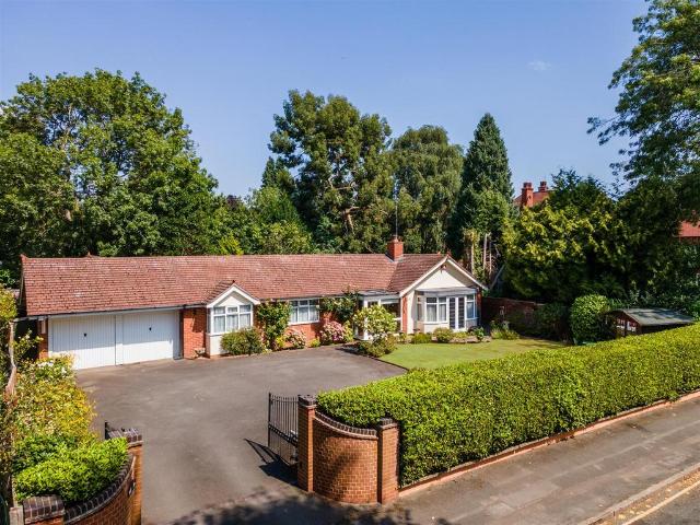 Bungalow for sale in Ulverley Green, West Midlands