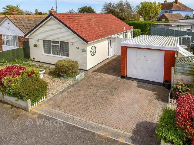 Bungalow for sale in Folkestone, Kent