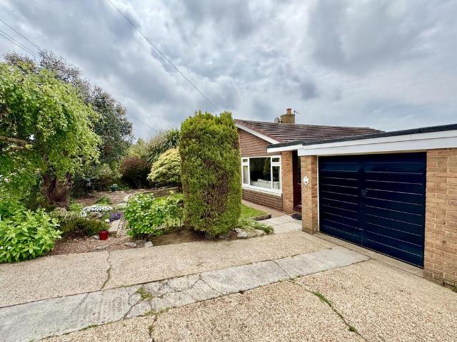 Bungalow for sale in Brixington, Budlake