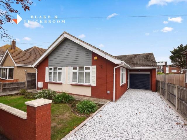 Bungalow for sale in Clacton-on-Sea, Tendring