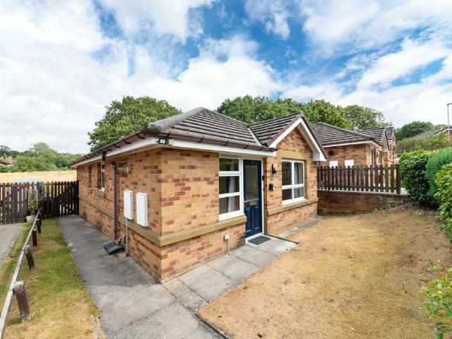 Bungalow for sale in Shelley, Highburton