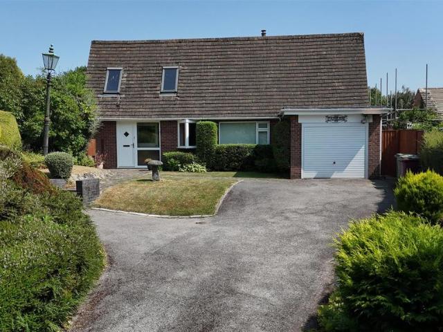 Bungalow for sale in Brackenfield, East Midlands