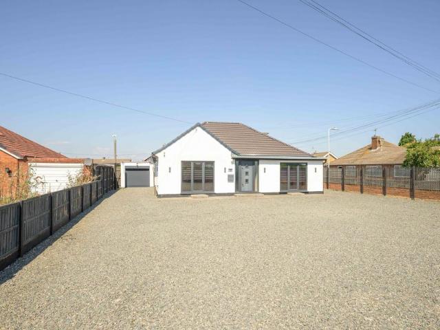 Bungalow for sale in Chapel St. Leonards, Belleau