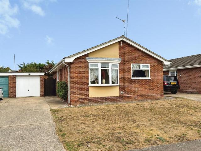 Bungalow for sale in Eastbridge, Suffolk