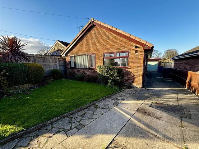 Bungalow for sale in South Milford