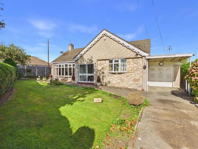 Bungalow for sale in West Ella, Kirk Ella
