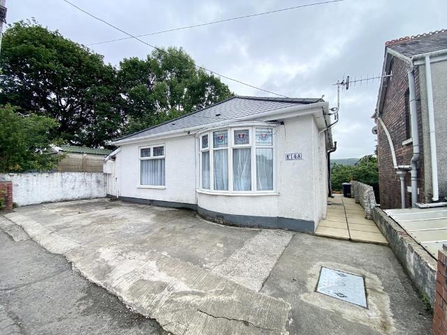 Bungalow for sale in Aber-Clydach, Clydach