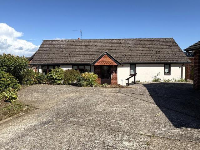 Bungalow for sale in Seaton, Budlake