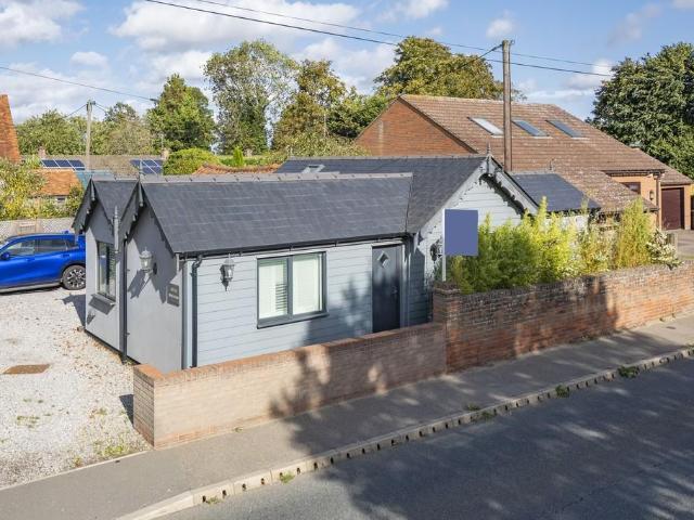 Bungalow for sale in Chelmondiston, Suffolk