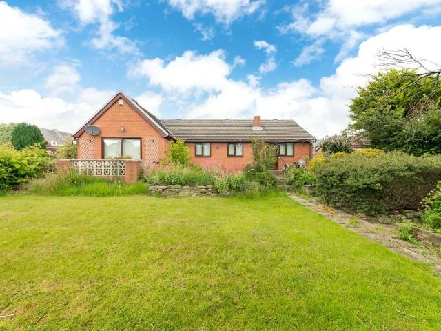 Bungalow for sale in West Yorkshire