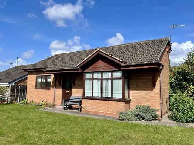 Bungalow for sale in Cradley, West Midlands