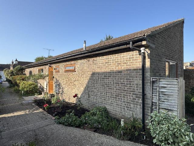 Bungalow for sale in Wareham Town, Arne